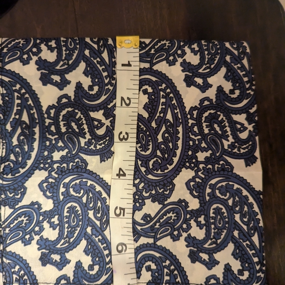 Silk Gentlemen's Handkerchief pocket square blue white paisley Matching Ascot - Picture 5 of 11